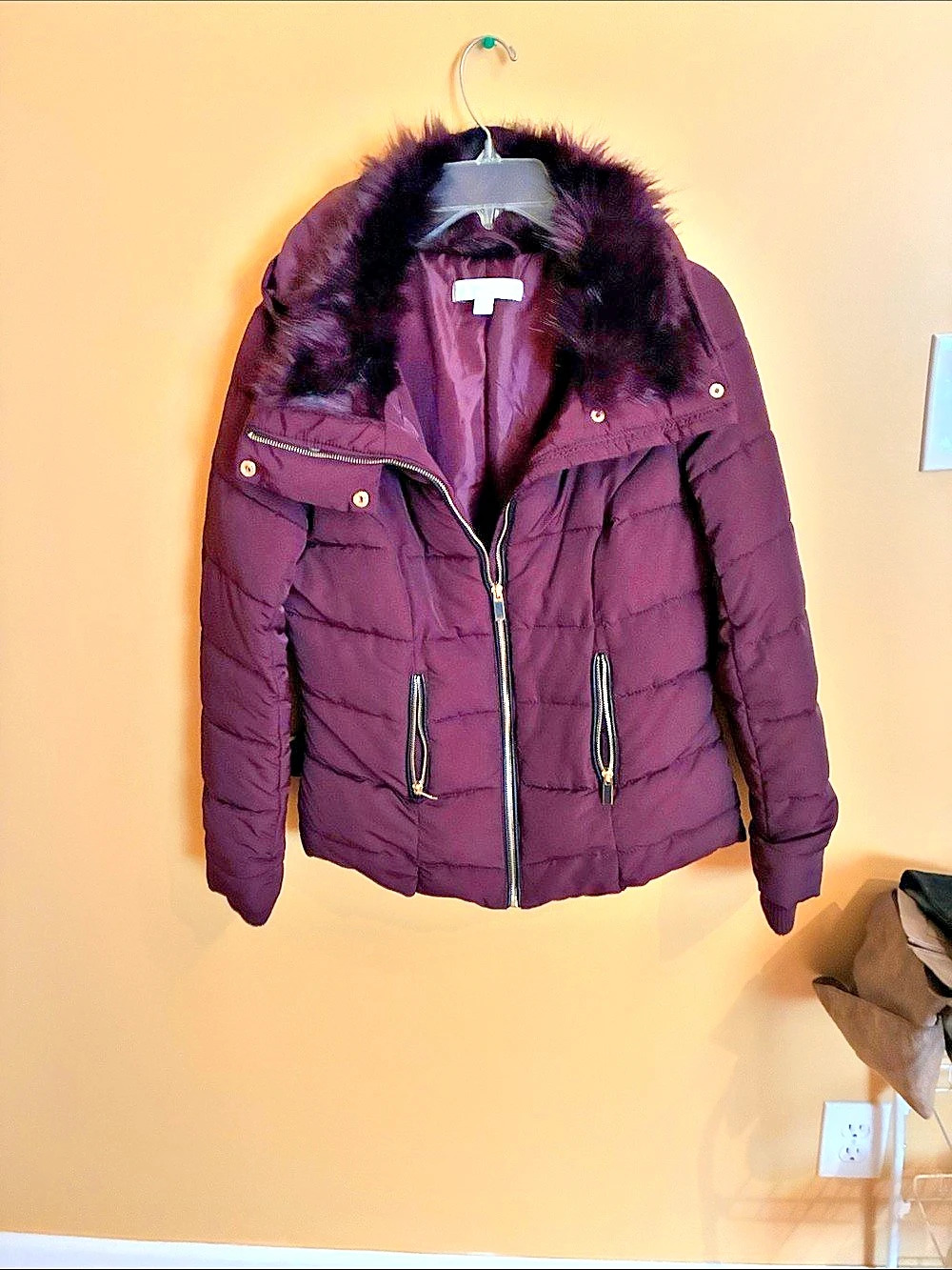 New York & Company Faux Fur Trim Puffer Jacket in Purple Like New
